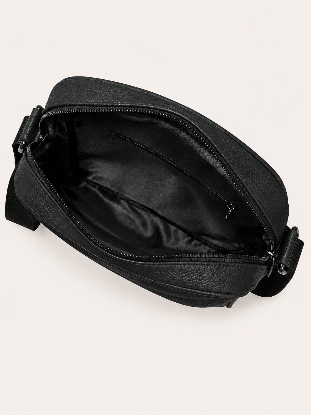 Wardelle Crossbody Bag - Image 9